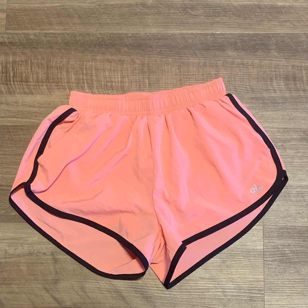 ALO Yoga Women's Coral Ive League Shorts Size XXS